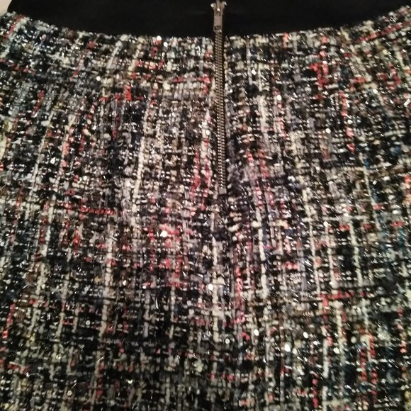 English Factory Tweed Pencil Skirt Lace Bottom - Picture 5 of 12